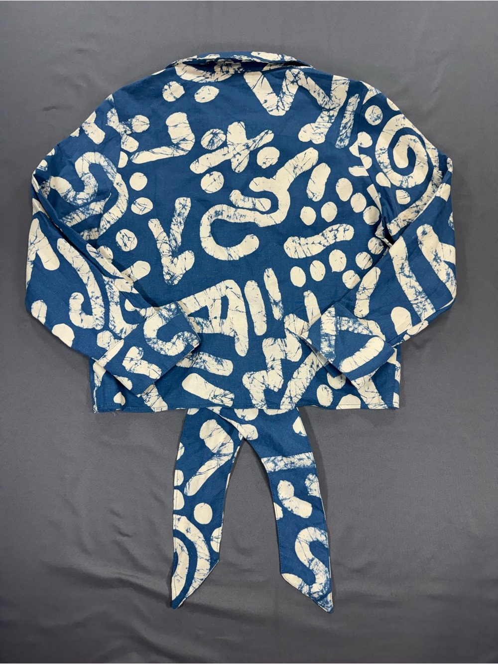 Haute Hippie Blue & White Tie-Front Button Down Shirt - Picture 5 of 7